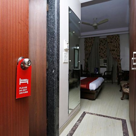 Hotel O Mid Town Delhi  Exterior photo